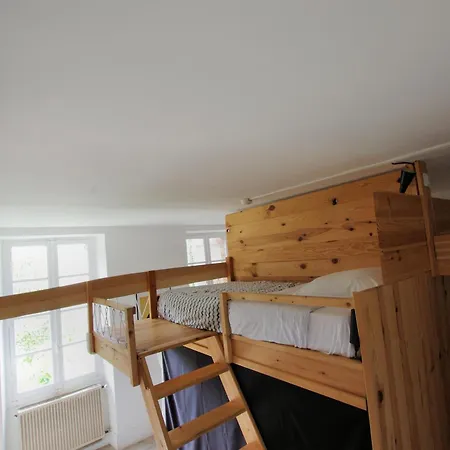 Les Cordees Liees Hostel Αλμπί