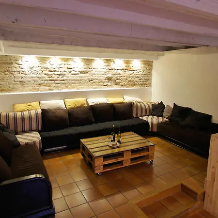 Les Cordees Liees Albergue *